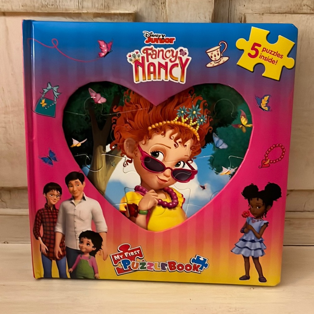 Disney Junior: Fancy Nancy: My First Puzzle Book